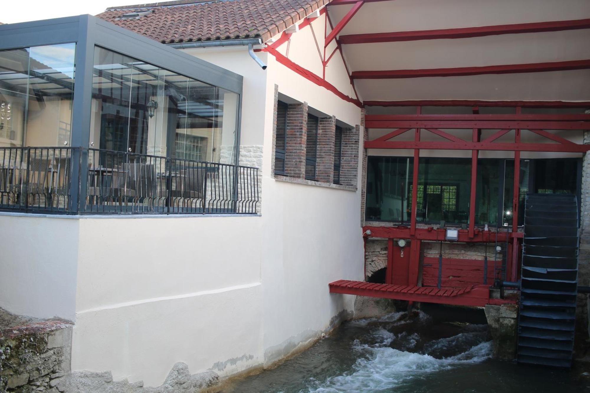 Le Moulin Du Landion Hotel Et Spa Dolancourt Exteriör bild